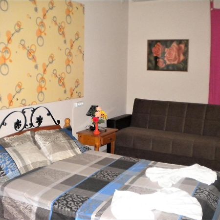 Chios Rooms Myview カルファス エクステリア 写真