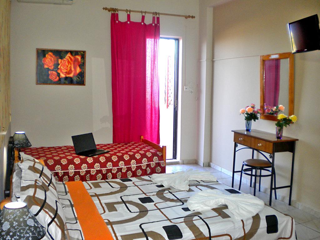 Chios Rooms Myview カルファス エクステリア 写真