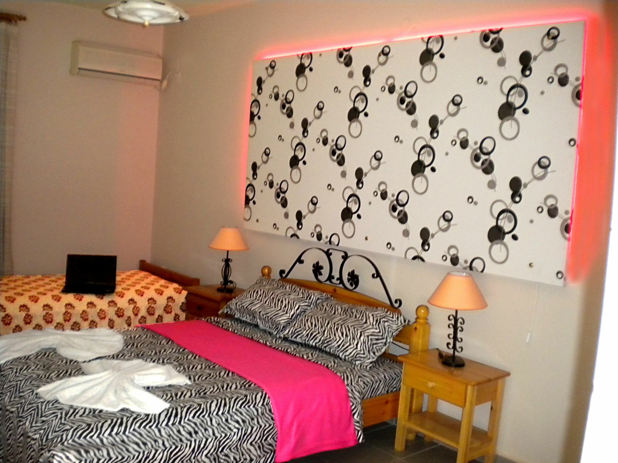 Chios Rooms Myview カルファス エクステリア 写真